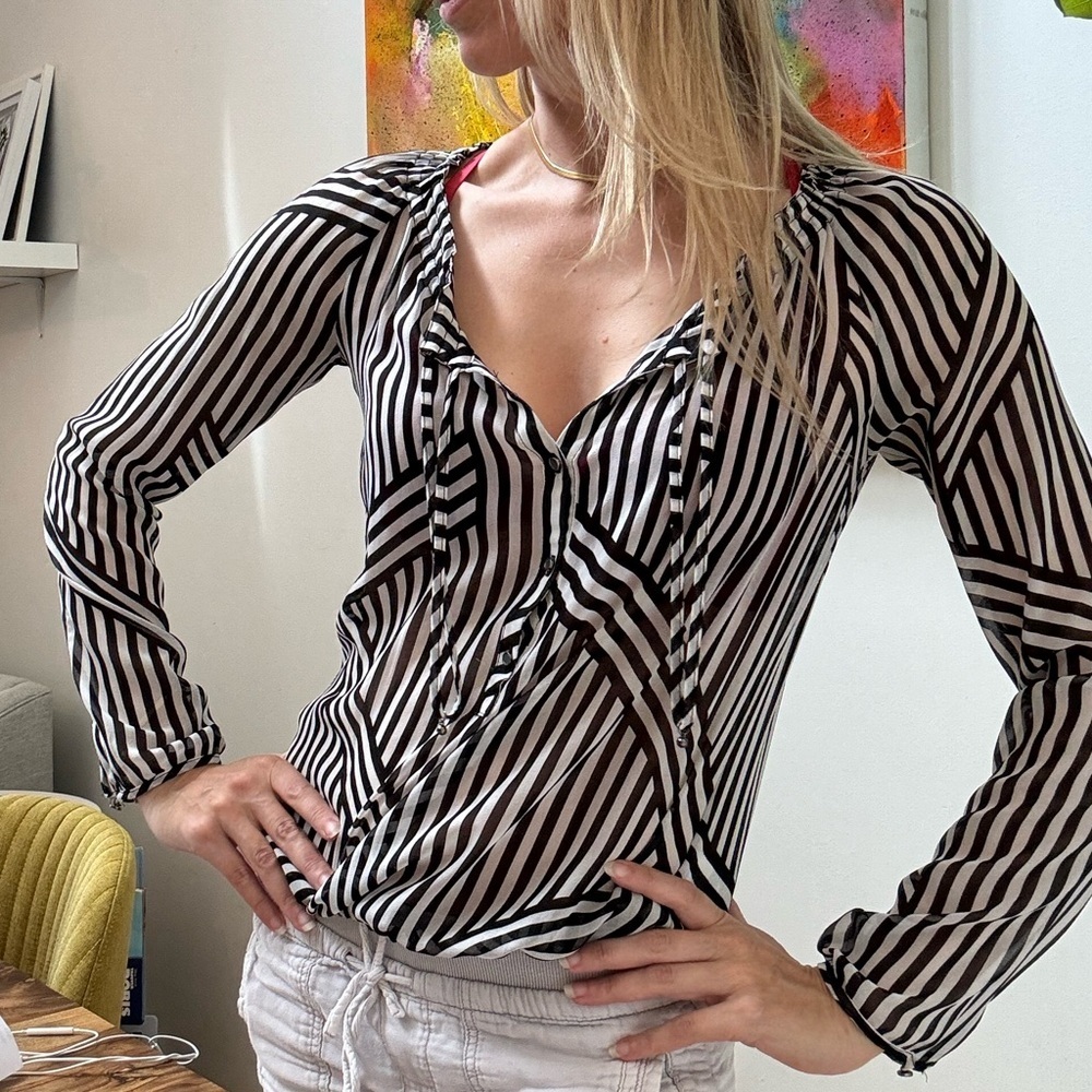 Mexx long sleeves  blouse size US 4